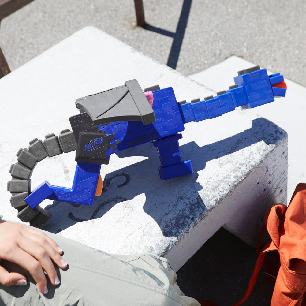 Nerf Minecraft Ender Dragon Blaster 4-dart clip in action