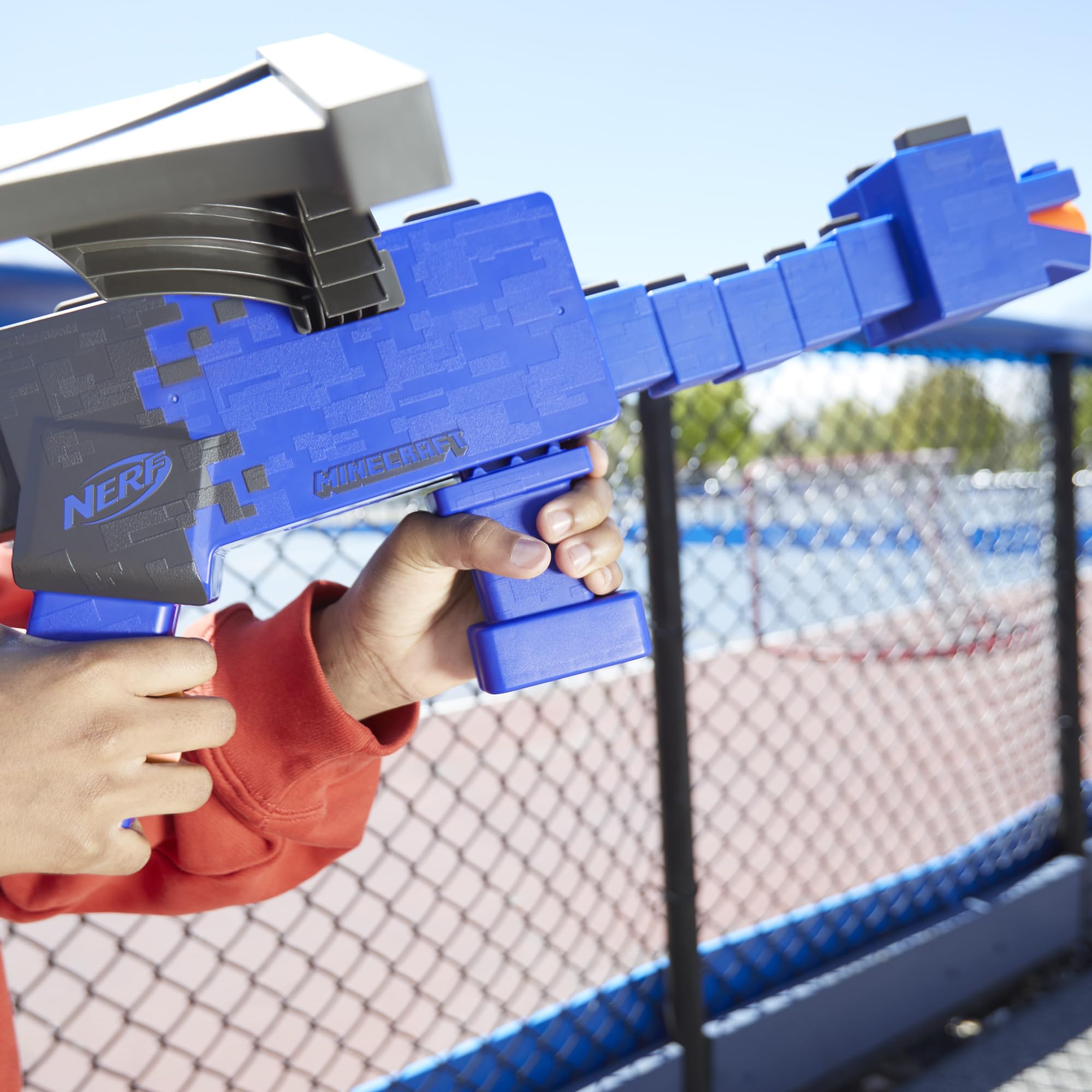 Nerf Minecraft Ender Dragon Blaster includes 12 Elite darts