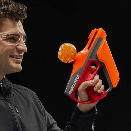 Nerf Pro Gelfire Uproar requires eight AA batteries
