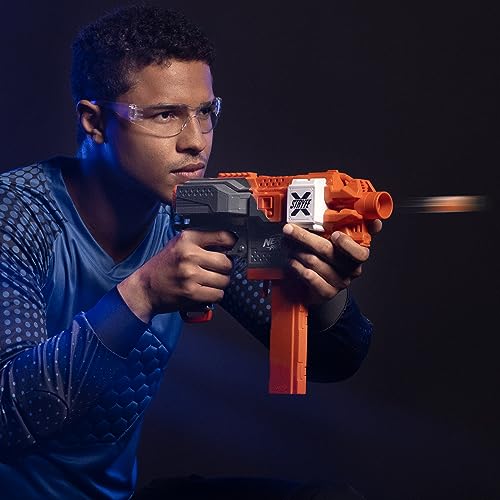 Nerf Pro Stryfe X protective eyewear keeps players safe during play.