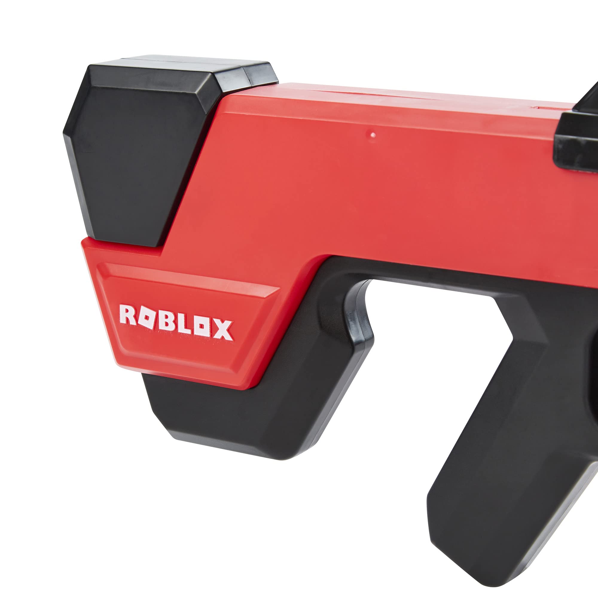 Nerf Shark Seeker blaster shark-fin priming provides tactile manual priming for ready blasts