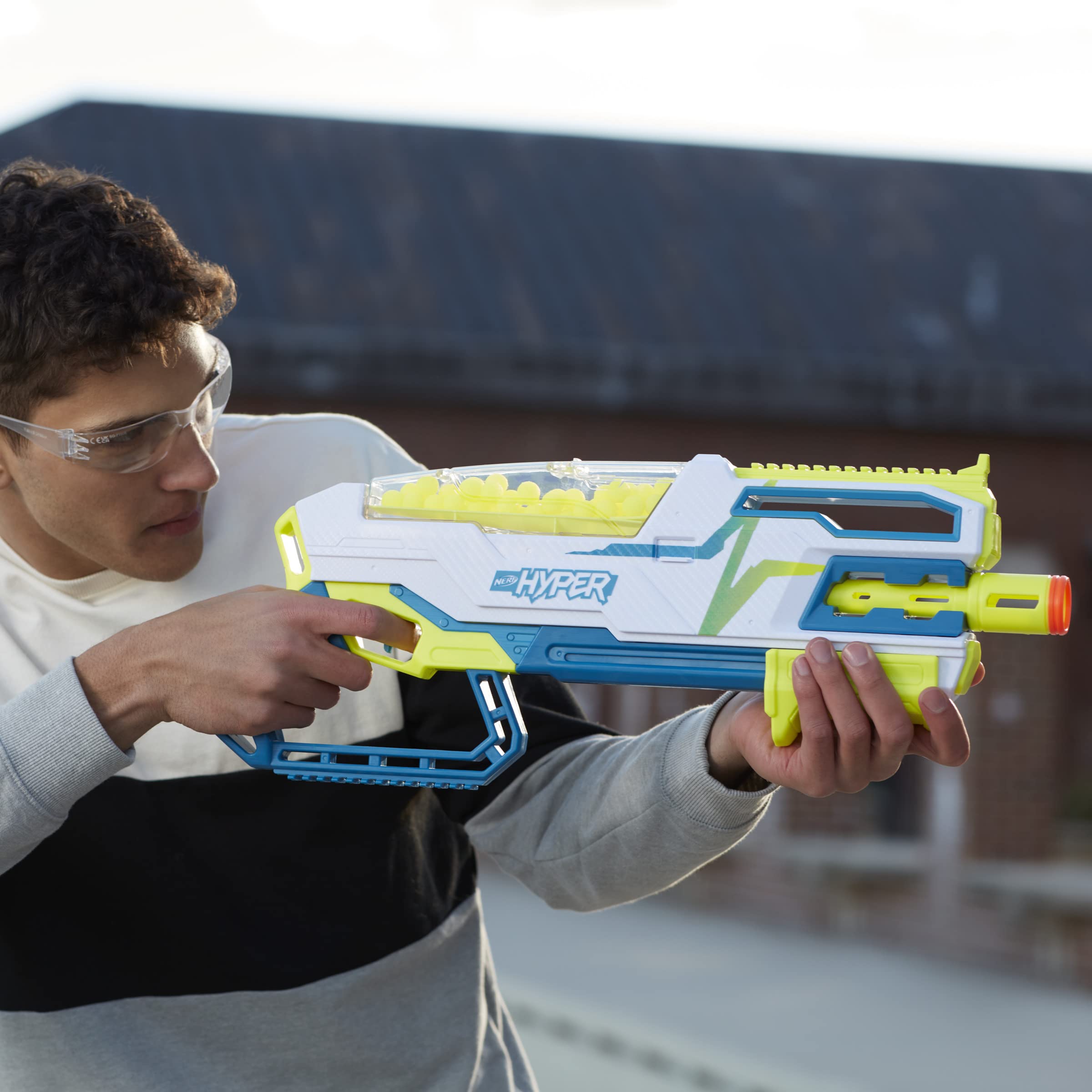 NERF Hyper Siege-50 pump-action priming in action