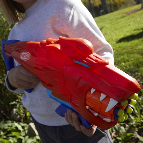 NERF Wild Lionfury compact size fits small hands for precise aim.