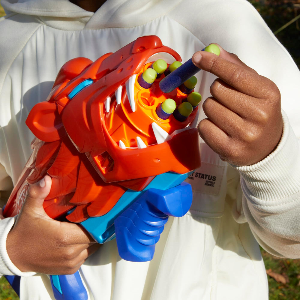 Lion design and vibrant colors fuel imaginative play with Nerf Lionfury.