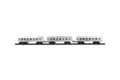 New York MTA track layout shows a broad 39 by 25 inch layout for play.