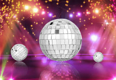 Newmemo centerpiece disco ball boosts retro charm at weddings.