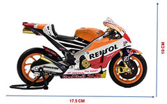 NewRay Honda RC213V 1/12 diecast model side view showing authentic livery for collectors.