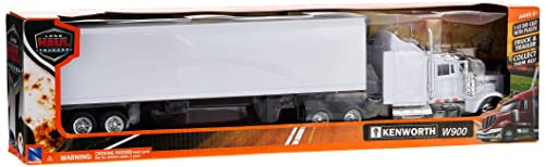 NewRay Kenworth W900 white side profile emphasizes authentic scale realism