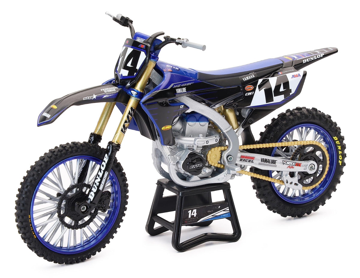 NewRay Yamaha YZ450F Championship Edition side view diecast for display.