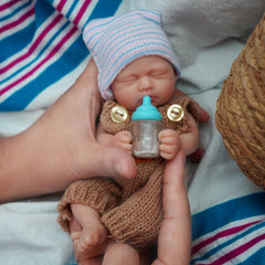Newtotlove birth certificate adds authenticity to a cherished keepsake.