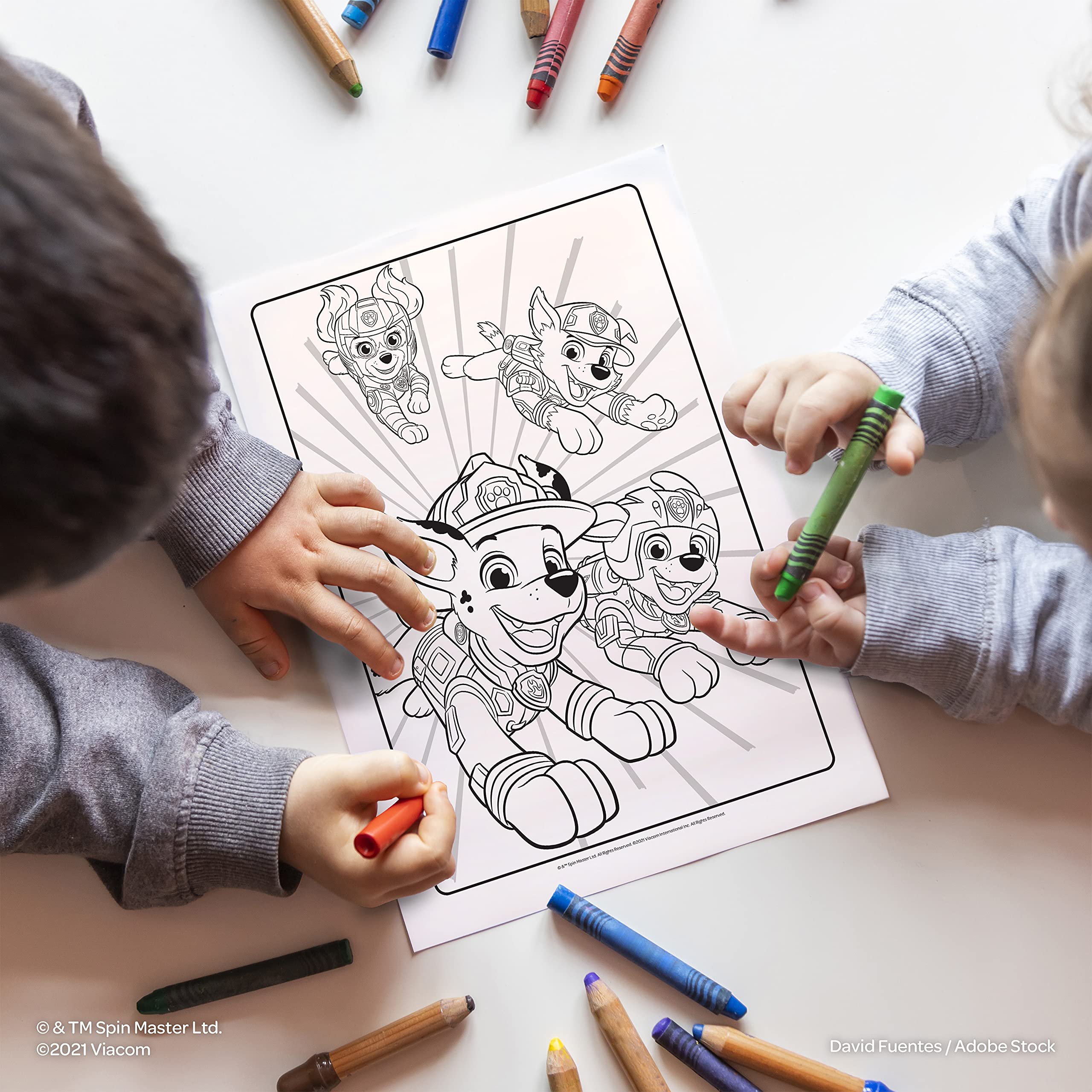 Nickelodeon PAW Patrol tracing sheets feature big bold outlines for easy tracing.