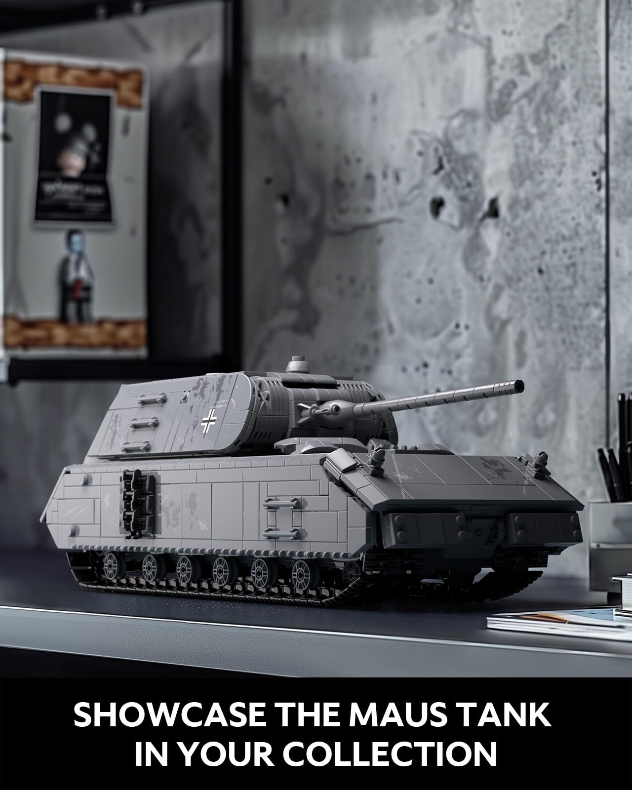 Nifeliz Maus Tank camouflage pattern showcases authentic WW2 styling for display.