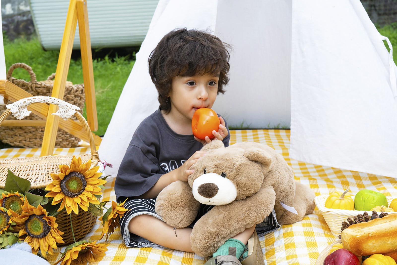 Niuniu Daddy 3-3lb weighted teddy in lap for calming weight.