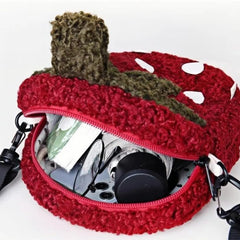 Noy Lacha cute-teen shoulder bag, lightweight and easy to carry.