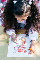 NuFun Activities one-sided coloring surface prevents bleed-through during coloring.