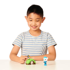 OCTONAUTS Puffin figure ready for imaginative adventures and rescues.