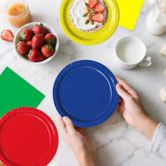 Oigco colorful partyware packaging shows value for gifting and events.