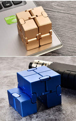 Oiikain Metal Infinity Cube black, frosted finish adds premium tactile feel.