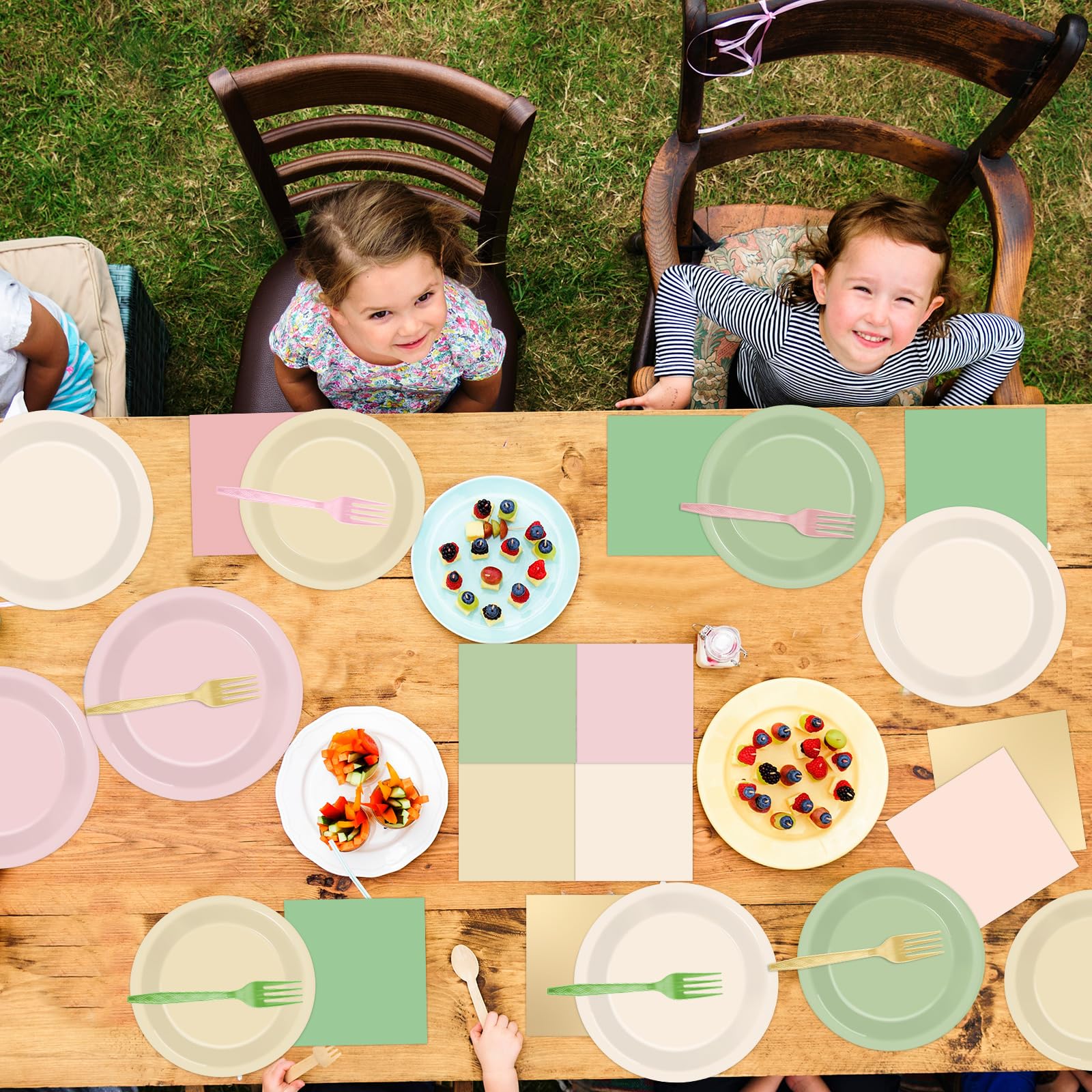 Oitnlaughter boho tableware set enhances cleanup and party moments.