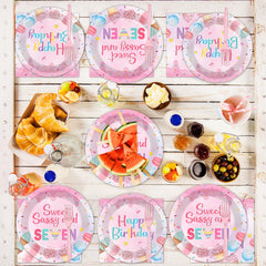 Oitnlaughter seven-year donut party kit enhances ambience.
