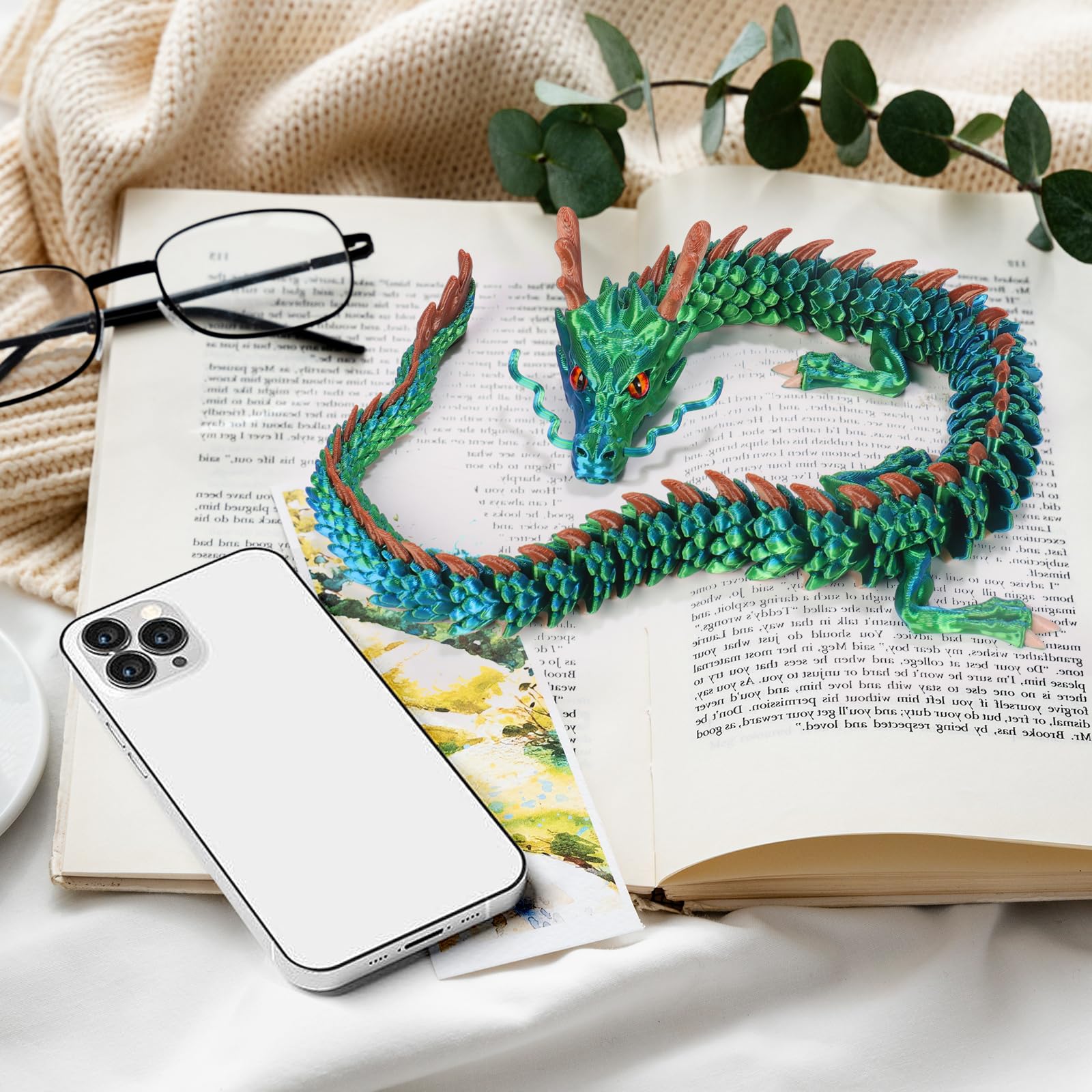 OKYUK Dragon Eggs come ready for gifting with enticing fantasy appeal.
