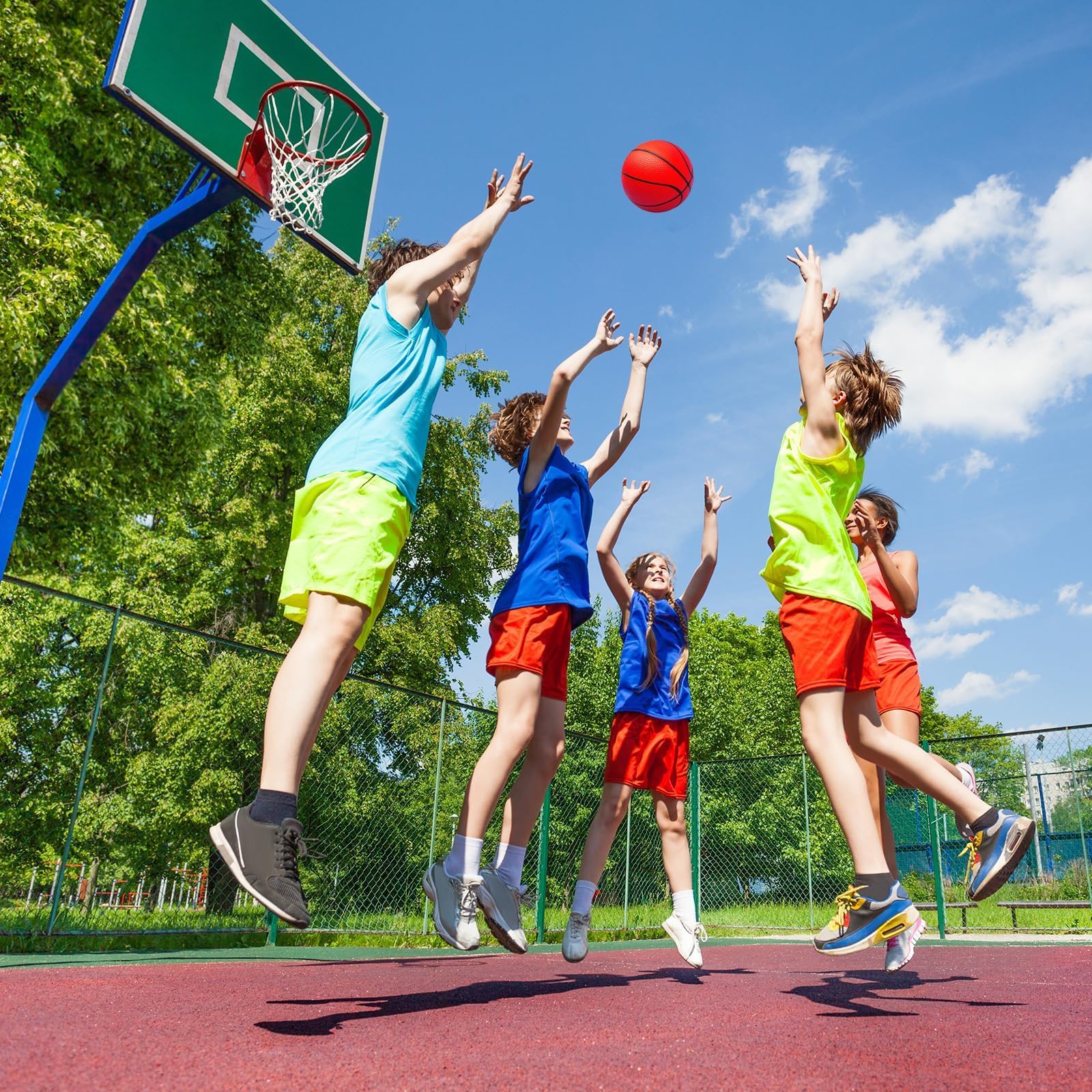 Oleitodh party-favor basketball set for celebrations