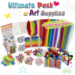 Olly Kids Arts and Crafts Set sturdy carry handle for easy transport.