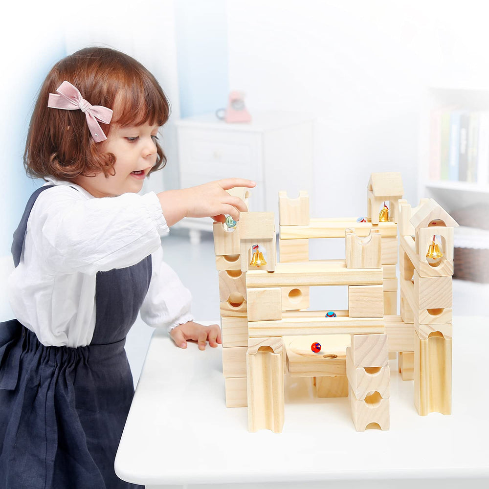 Onshine open-ended setup sparks imagination and hands-on tinkering