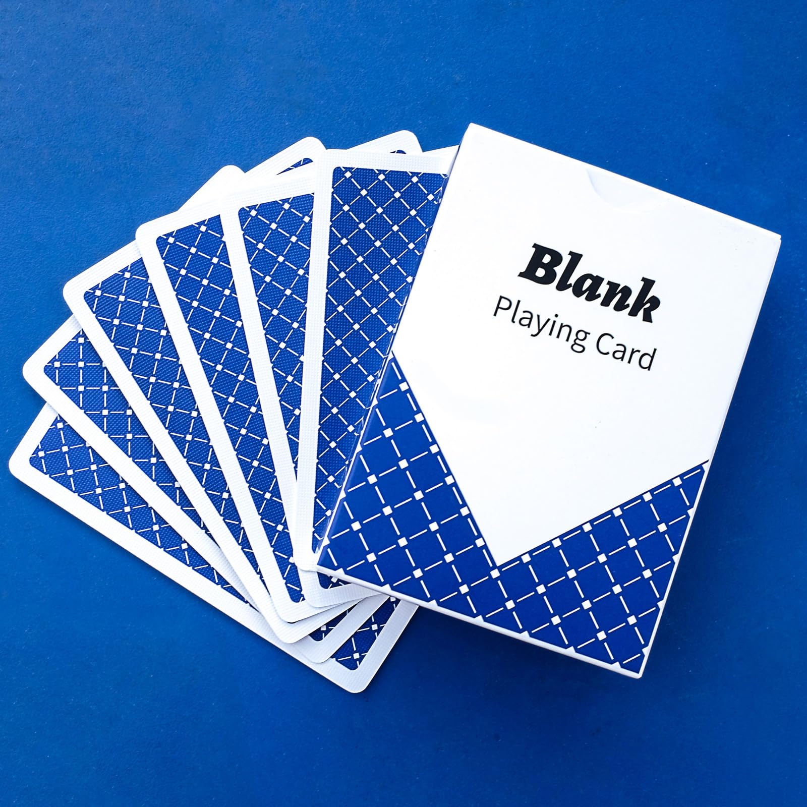 ooelyy two-deck packaging keeps DIY cards organized for groups.
