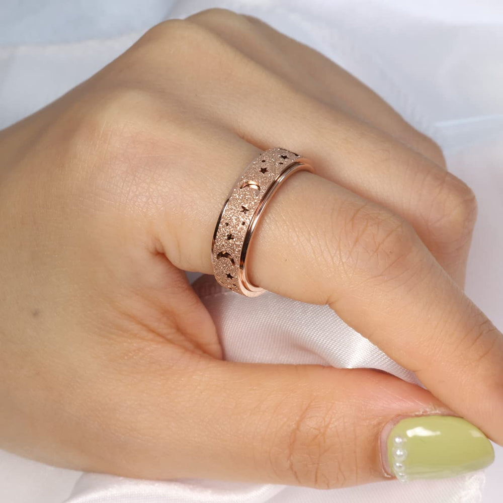 OreilleStar moon-star anxiety ring silver finish, smooth spinning outer band