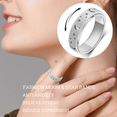 OreilleStar ring outer moon and star band detail, emphasizing craftsmanship and style.