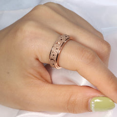 OreilleStar moon star band 6mm design shown on ring.