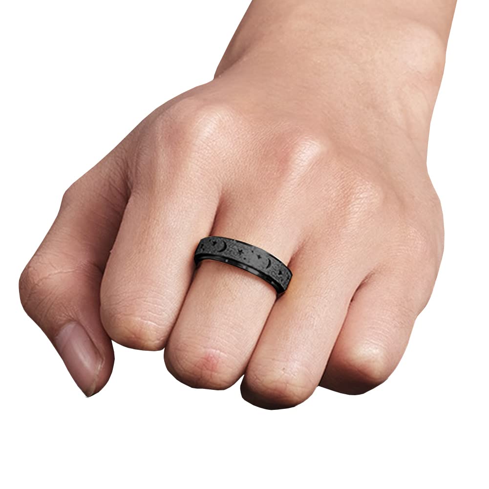 OreilleStar hollow moon and star outer band adds unique style and texture.
