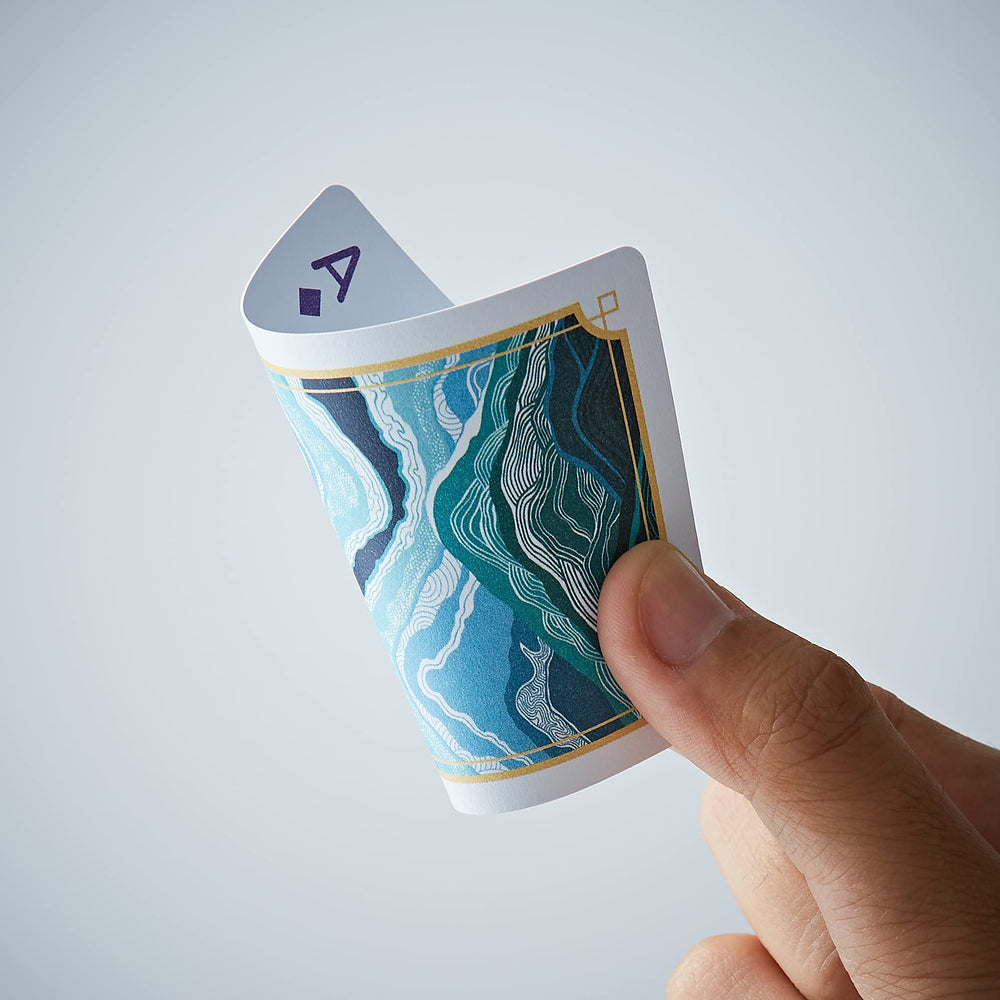 oroora Bohwa card waterproof surface protects cards from spills during play.