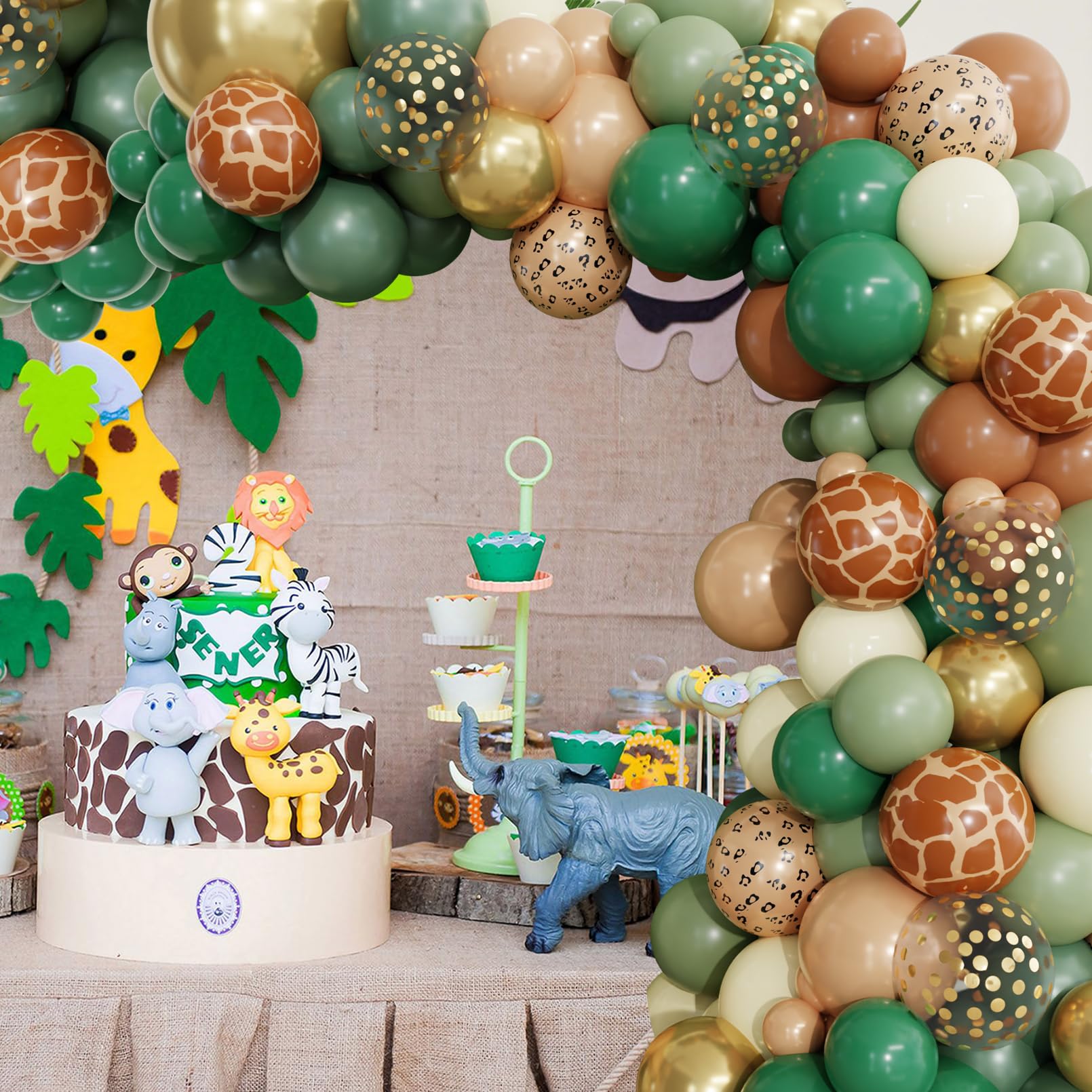 Ouddy Party assembled arch backdrop perfect for event photography