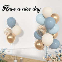 Ouddy Party champagne gold metallic balloons add luxe accents.