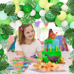 Ouddy Party dinosaur party decoration kit box shows the complete set