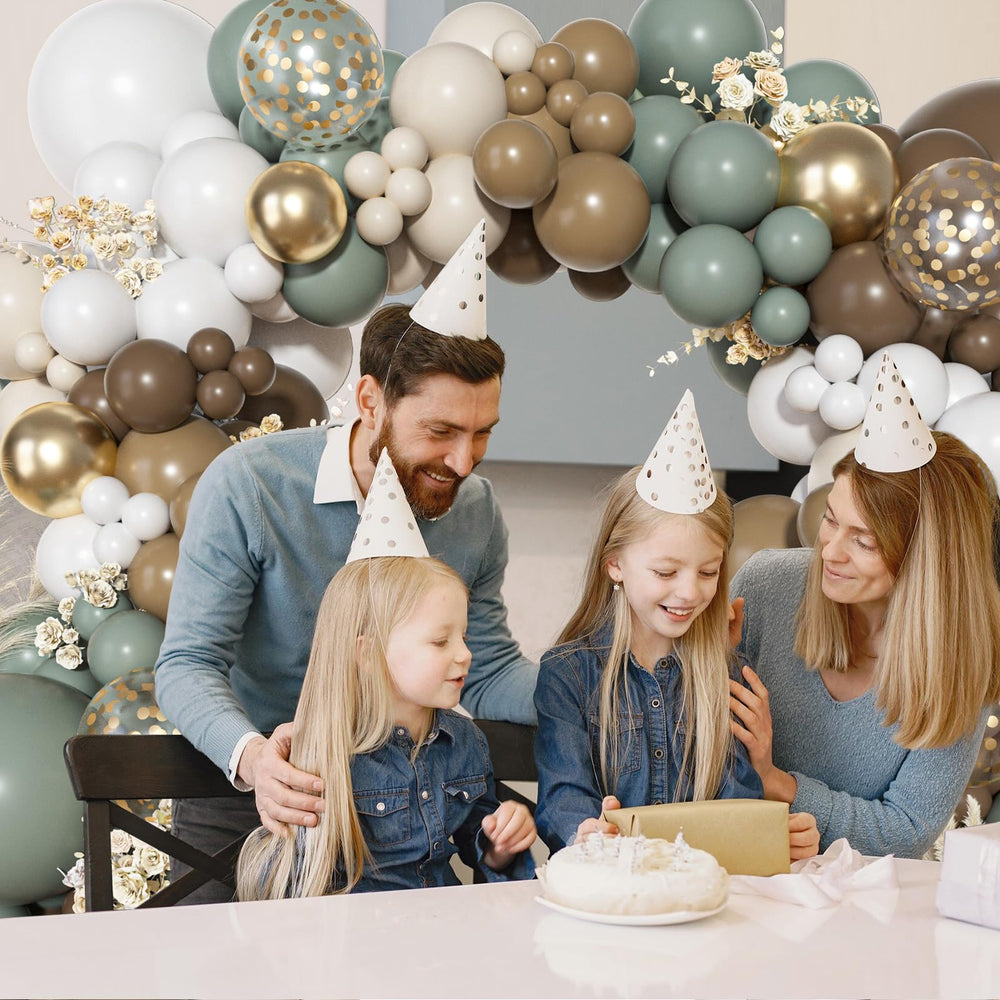 Ouddy Party easy-assembly kit for indoor or outdoor celebrations