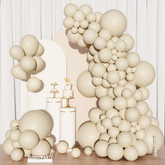 Ouddy Party glue points pack for easy, sturdy placement