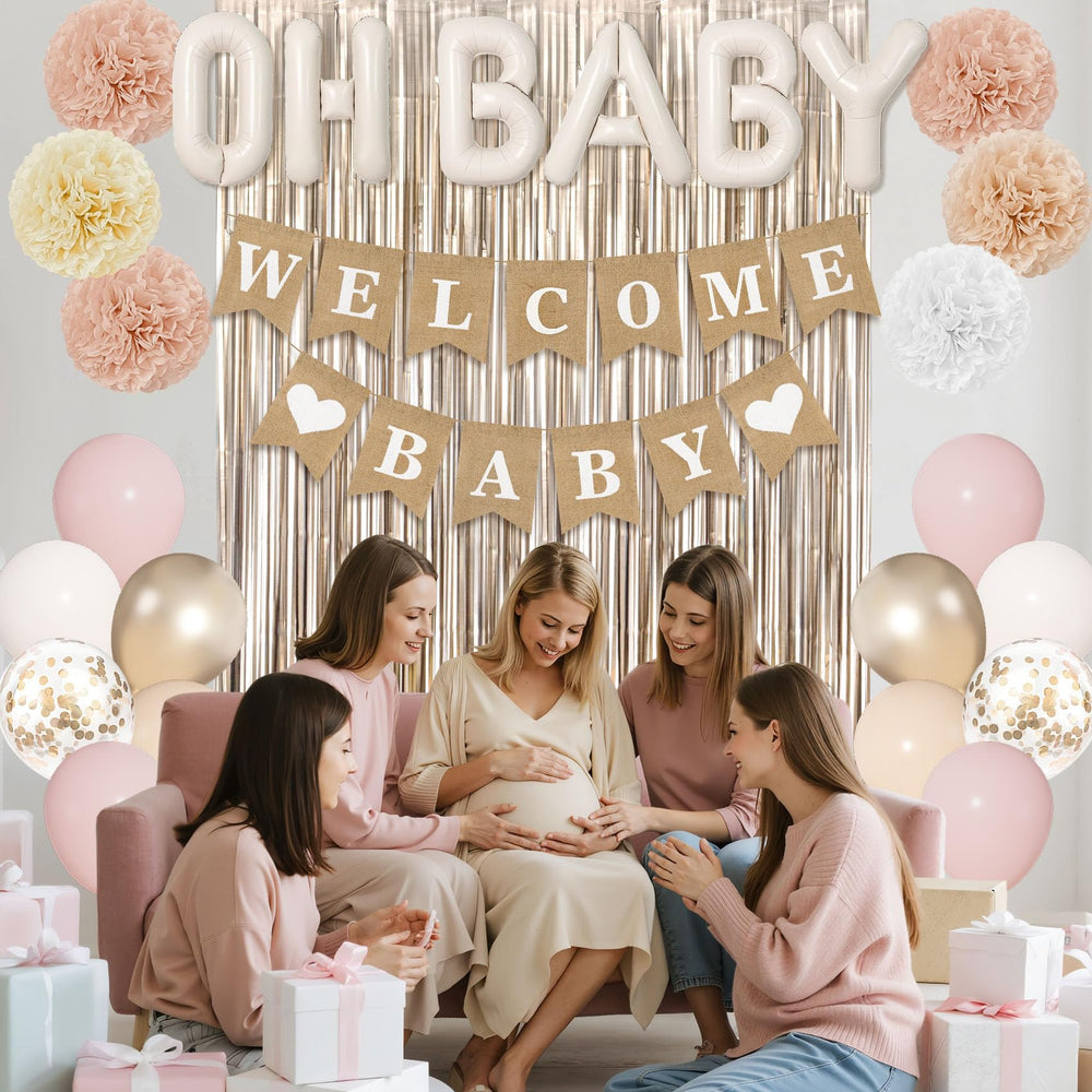 Ouddy Party gold foil balloons elevate focal decor with glamorous accents.