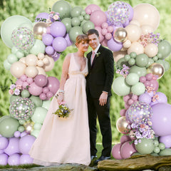 Ouddy Party spring arch backdrop ideal for baby showers and birthdays.