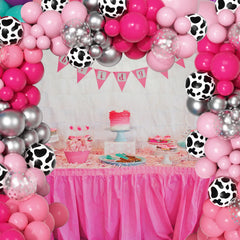 Ouddy Party western party decor scene with cohesive styling