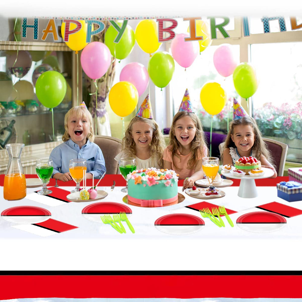 OULUN video games tableware setup showcases a vibrant gaming-themed party atmosphere.