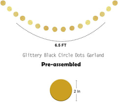 OuMuaMua ready-to-hang decoration set saves time at party setup.