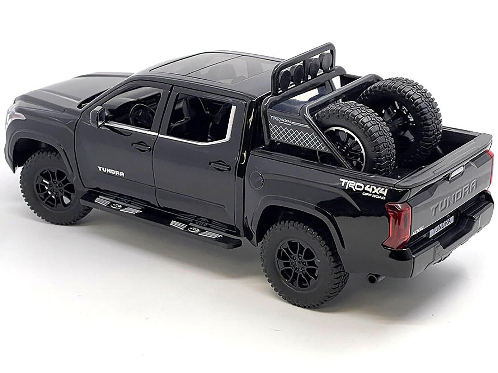 OUNAN Tundra diecast removable wheel rack adds authentic versatility for display.