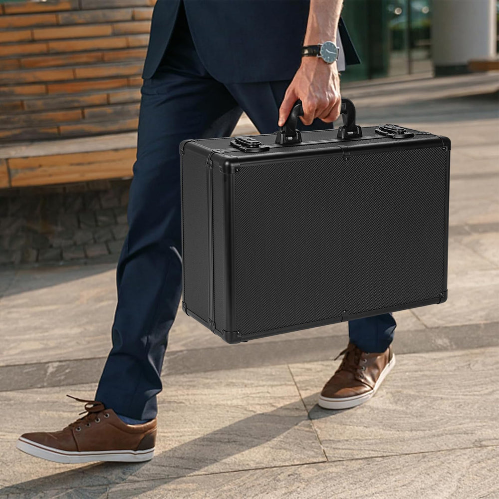 Dust and moisture resistant OUUTMEE case preserves card condition