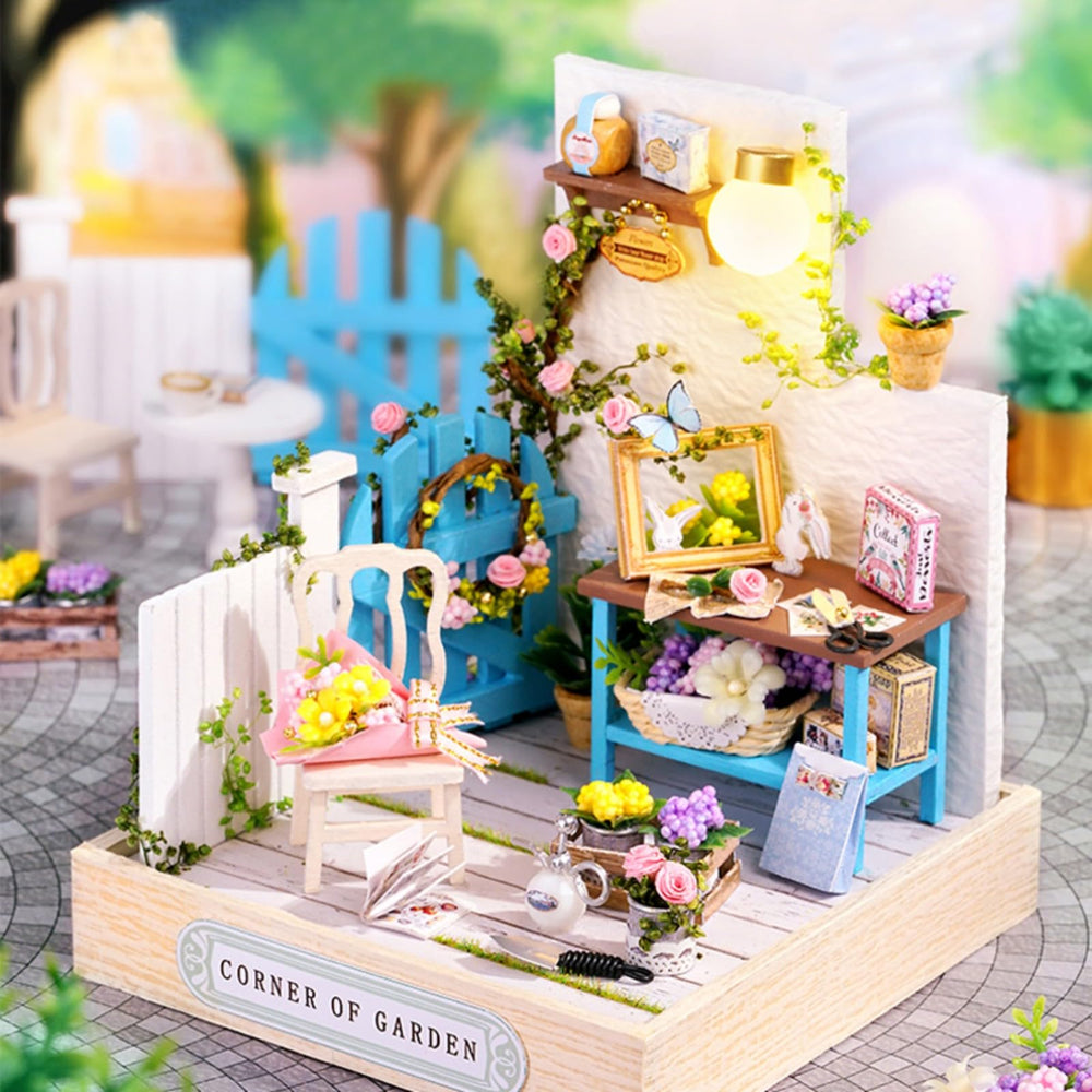 OZJAY 1:24 scale corner garden creating a compact, charming scene.