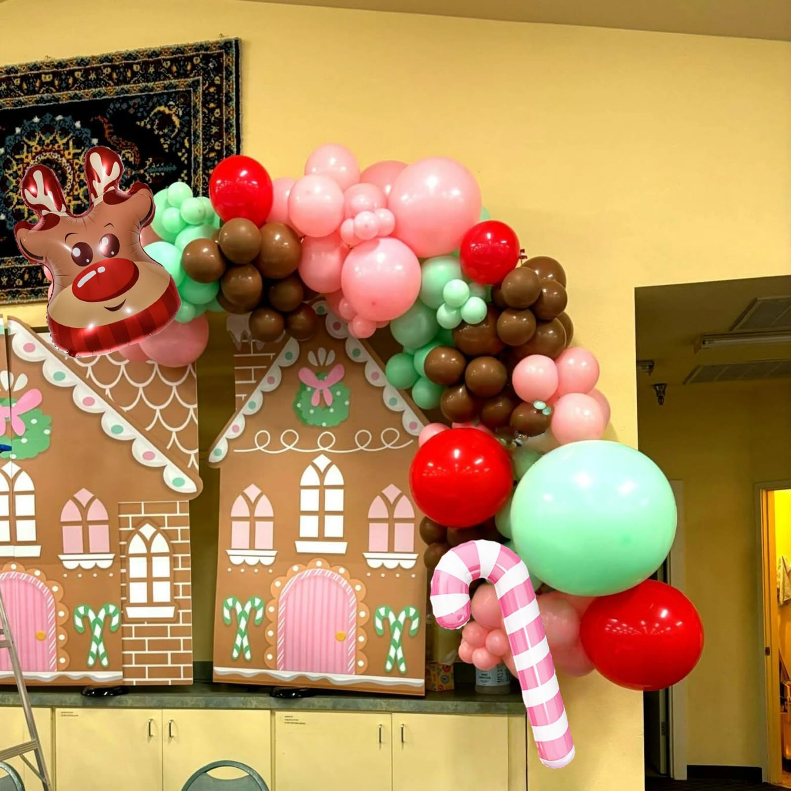 Paeyeq candy cane balloon adds festive focal point