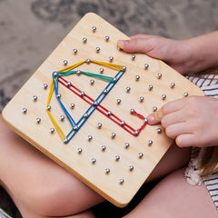 Panda Brothers geoboard is portable for learning anywhere, anytime.