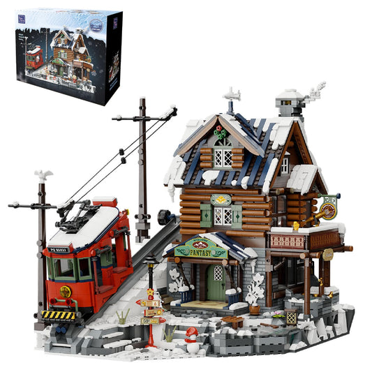 PANTASY Winter Summit three level lodge: a full alpine display for collectors